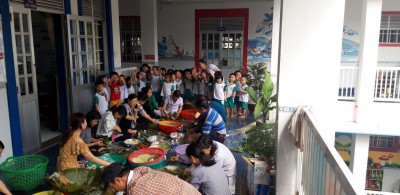 Gói bánh chưng cùng bé cưng – Tết thật là ưng