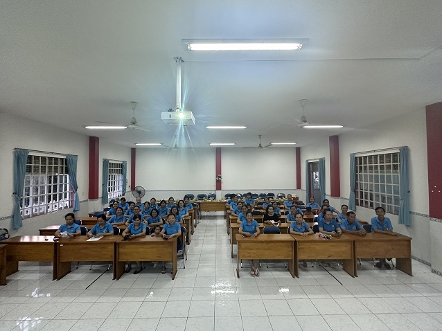 sinh hoạt công đoàn