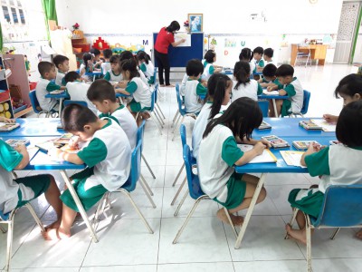 CÓ NÊN DẠY CON HỌC CHỮ SỚM