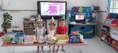 Chúc mừng sinh nhật các bé trường mầm non Hoa Phượng trong tháng 8 + 09 !