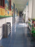 phun thuốc khu vực hành lang