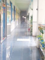 phun thuốc khu vực hành lang