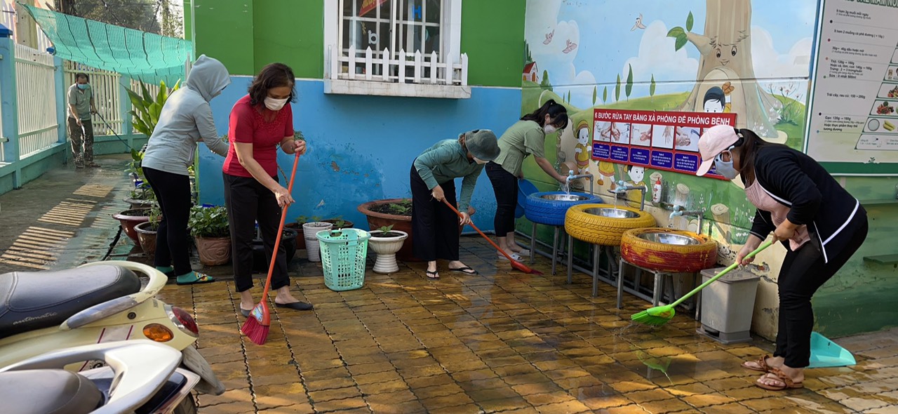 Hưởng ứng Kế hoạch Ra quân tổng vệ sinh môi trường trong trạng thái bình thường mới sau khi dịch COVID-19 cơ bản kiểm soát