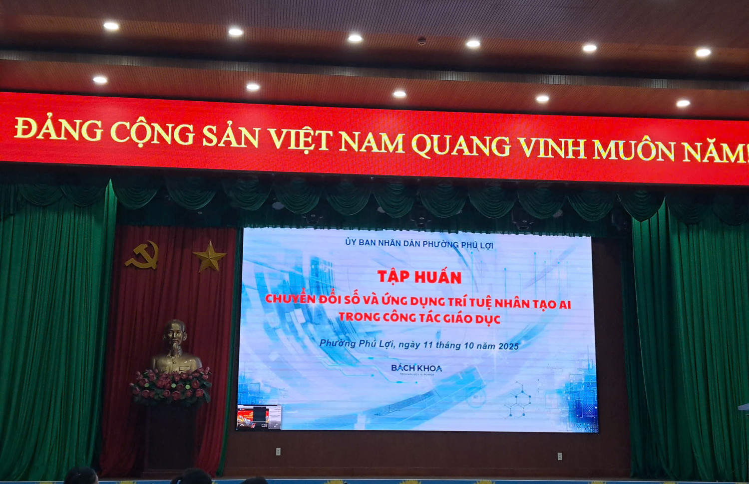 TẬP HUẤN ỨNG DỤNG AI TRONG CÔNG TÁC GIÁO DỤC