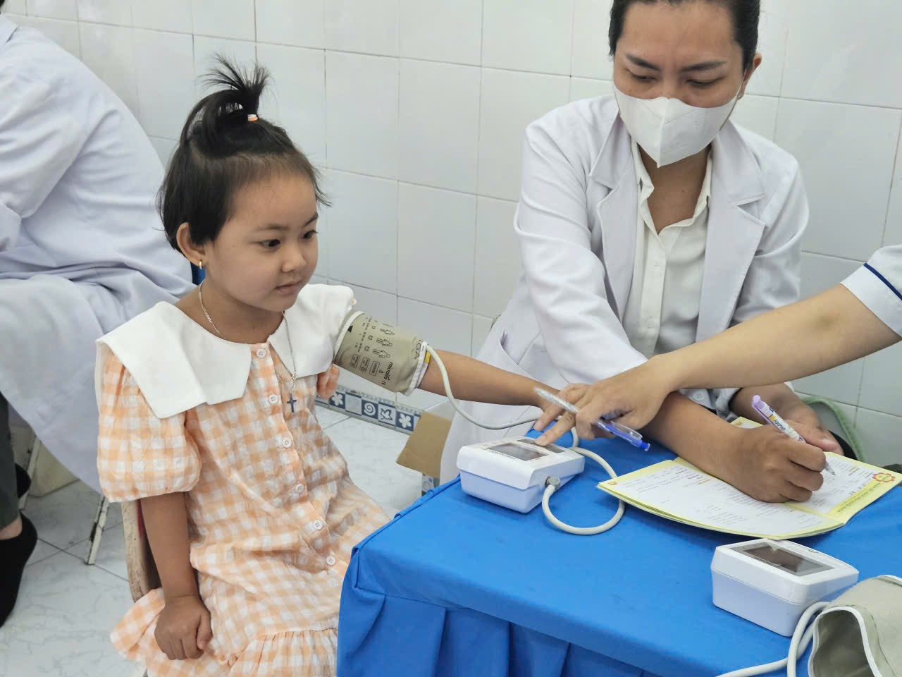 KHÁM SỨC KHỎE BAN ĐẦU CHO TRẺ NĂM HỌC: 2025-2026